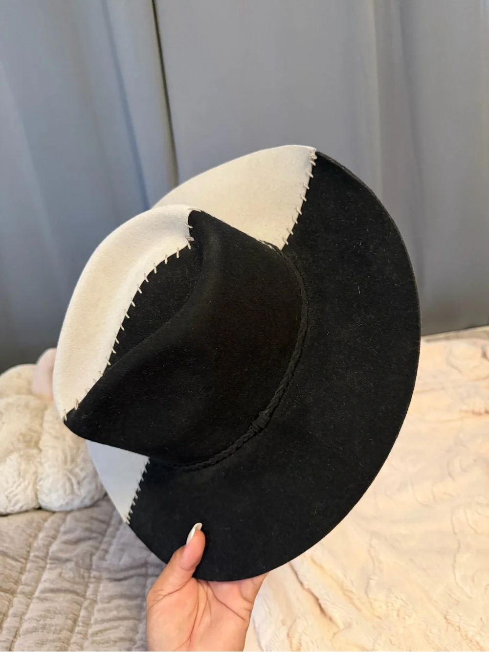 Stunning Wool gray, and black ASN hat nwot
